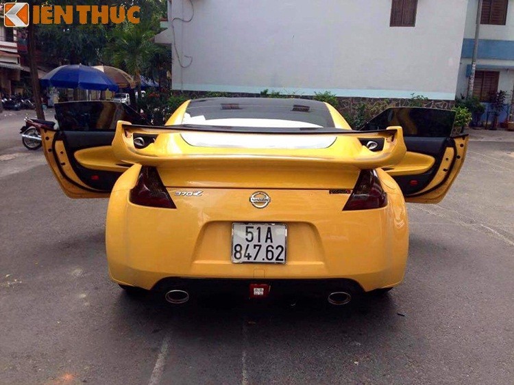 Sieu xe duong pho Nissan 370Z 